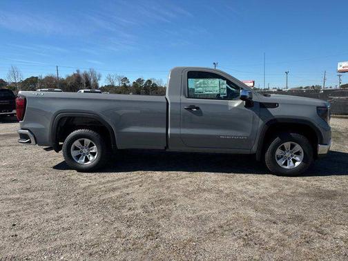 2025 GMC Sierra 1500 Pro