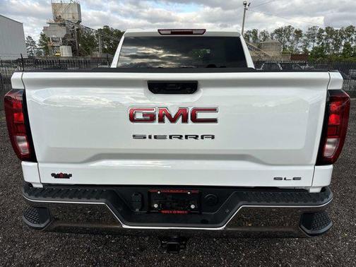 Summit White 2026 GMC Sierra 1500 SLE