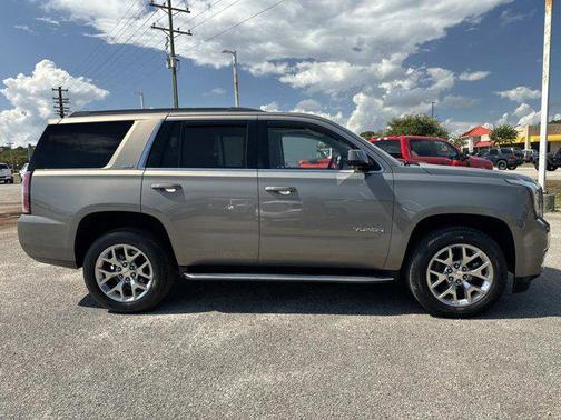 2019 GMC Yukon SLT