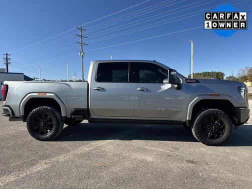 2024 GMC Sierra 2500 AT4