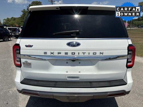 Star White Metallic Tri-Coat 2024 Ford Expedition King Ranch