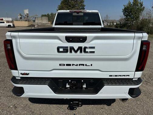 2026 GMC Sierra 3500 Denali