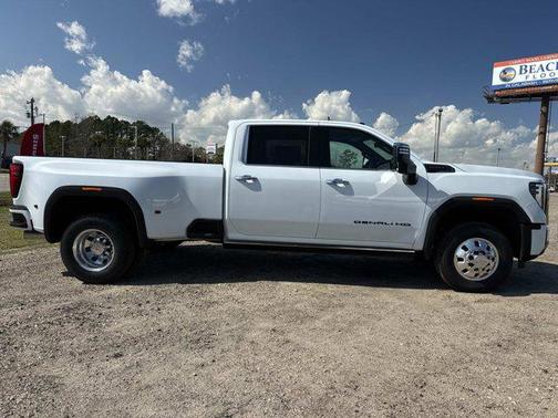 2026 GMC Sierra 3500 Denali