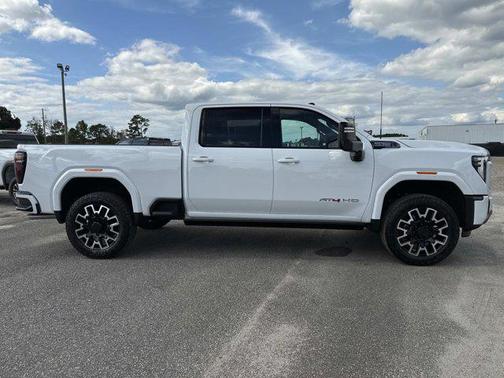 2026 GMC Sierra 2500 AT4