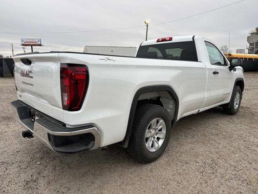 2025 GMC Sierra 1500 Pro