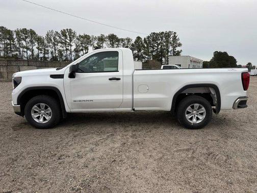 2025 GMC Sierra 1500 Pro