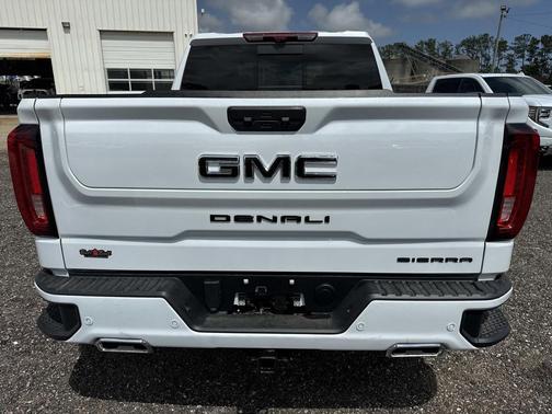 Glacier White Tricoat 2026 GMC Sierra 1500 Denali
