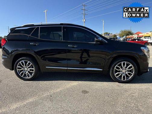 2022 GMC Terrain Denali