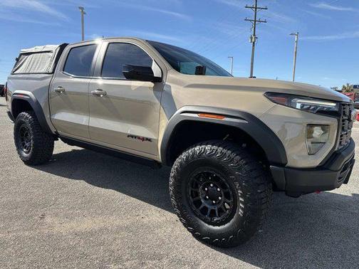 2024 GMC Canyon AT4X