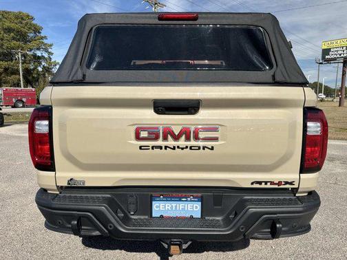 2024 GMC Canyon AT4X