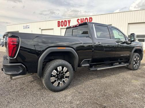 Onyx Black 2026 GMC Sierra 3500 Denali