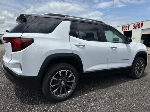 Summit White 2026 GMC Terrain FWD Elevation