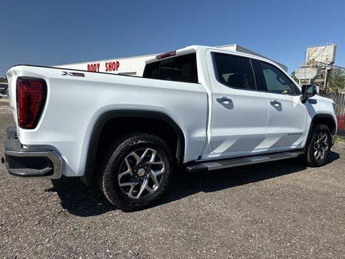 Summit White 2026 GMC Sierra 1500 SLT