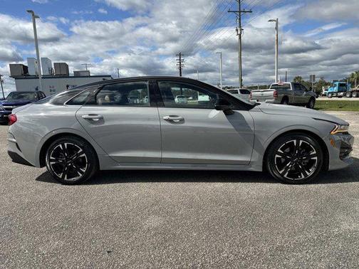 2024 Kia K5 GT-Line