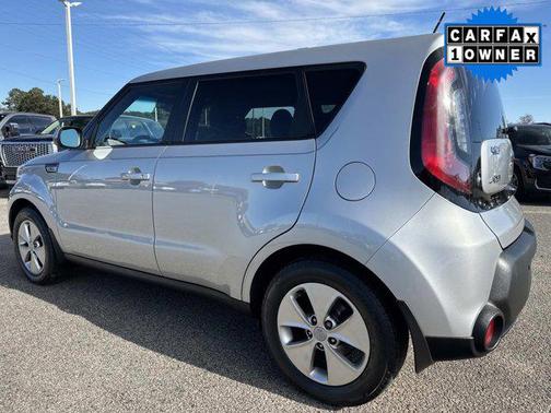 2016 Kia Soul Base