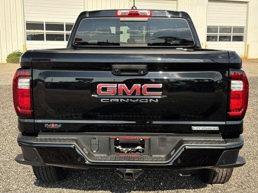 Onyx Black 2026 GMC Canyon Elevation