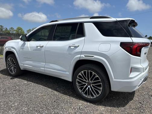 Glacier White Tricoat 2026 GMC Terrain Denali