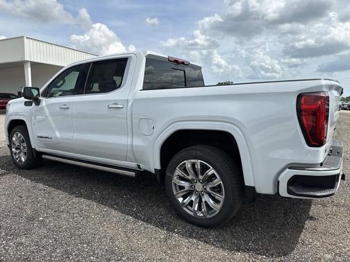Glacier White Tricoat 2026 GMC Sierra 1500 Denali
