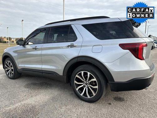 2022 Ford Explorer ST-Line