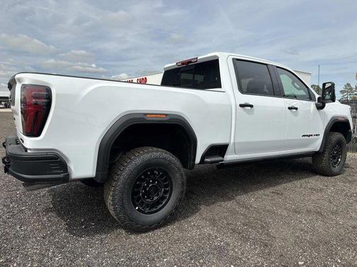 Summit White 2026 GMC Sierra 2500 AT4X