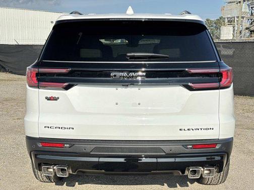 2026 GMC Acadia Elevation FWD