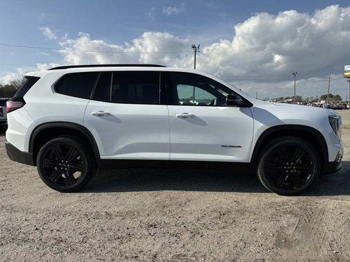 2026 GMC Acadia Elevation FWD