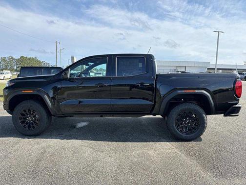 Onyx Black 2026 GMC Canyon Elevation