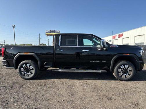 Onyx Black 2026 GMC Sierra 2500 Denali