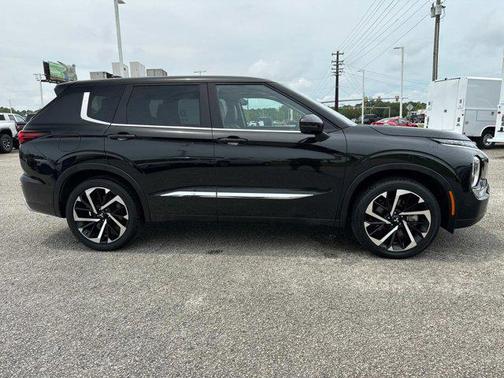 2023 Mitsubishi Outlander SE 2.5 S-AWC