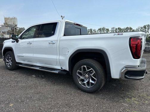 Summit White 2026 GMC Sierra 1500 SLT