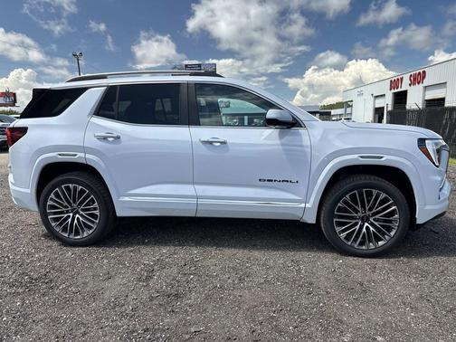 Glacier White Tricoat 2026 GMC Terrain Denali