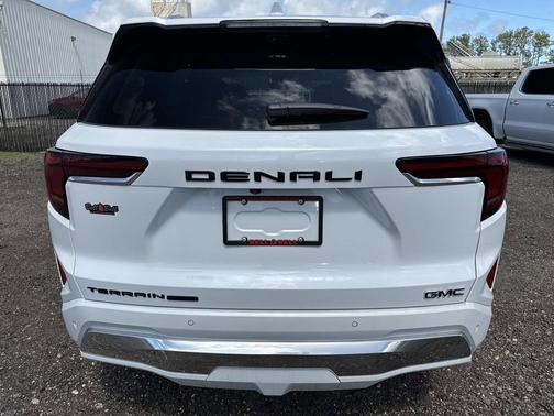 Glacier White Tricoat 2026 GMC Terrain Denali