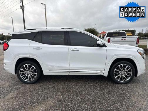 2022 GMC Terrain Denali