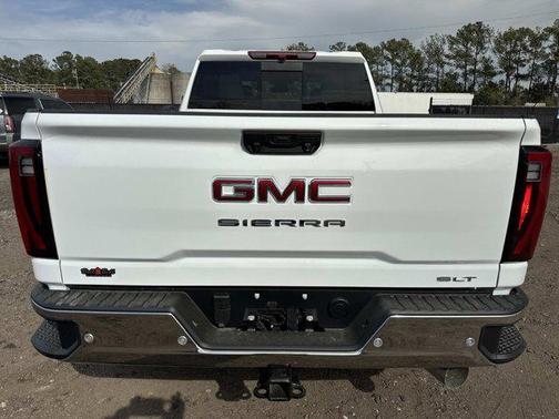 Summit White 2026 GMC Sierra 2500 SLT
