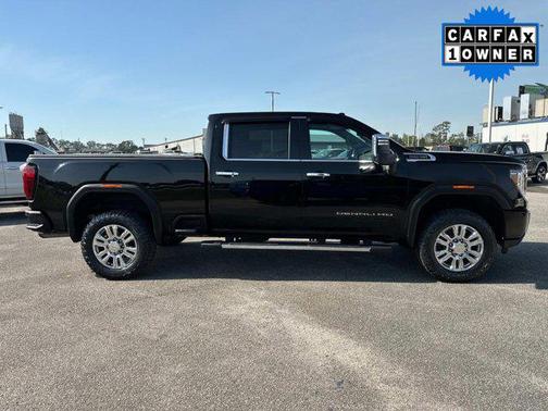 2023 GMC Sierra 2500 Denali