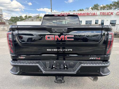 2026 GMC Sierra 2500 AT4