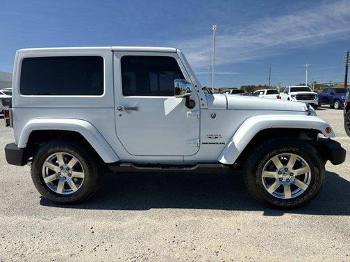 2017 Jeep Wrangler Sahara