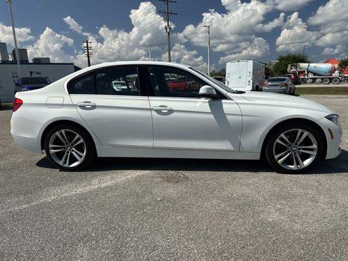 2018 BMW 330 xDrive