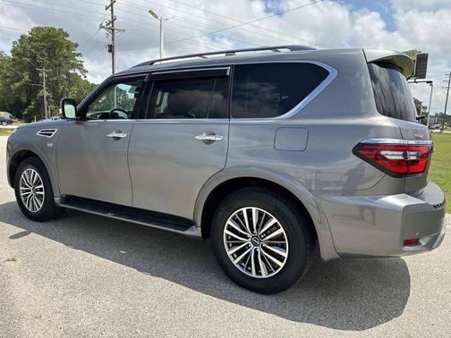 Gun Metallic 2022 Nissan Armada SL 2WD