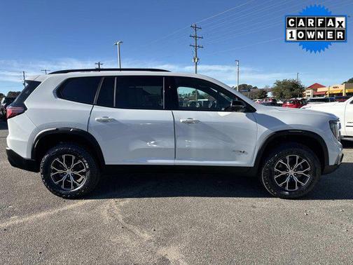2026 GMC Acadia AT4 AWD