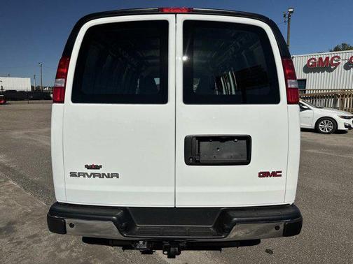 2025 GMC Savana 2500 Work Van