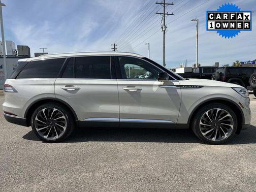 2023 Lincoln Aviator Reserve