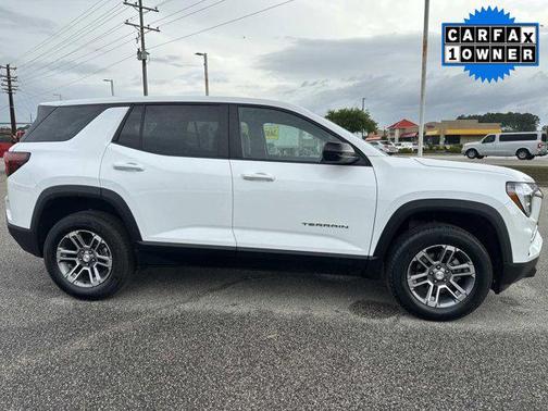Summit White 2026 GMC Terrain FWD Elevation