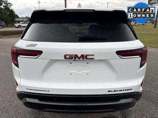 Summit White 2026 GMC Terrain FWD Elevation