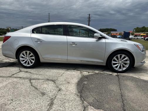 Quicksilver Metallic 2015 Buick LaCrosse Leather
