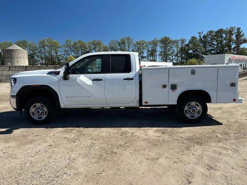 2024 GMC Sierra 2500 Base