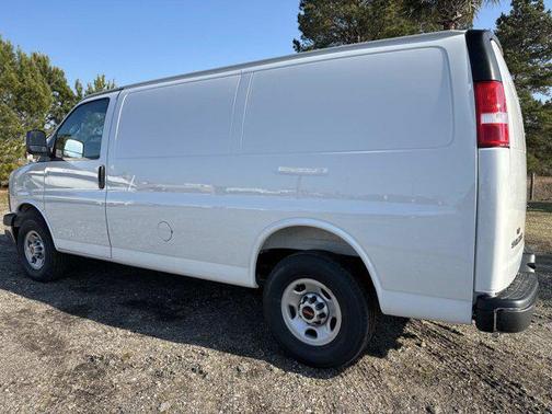 2026 GMC Savana 2500 Work Van