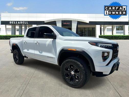 Summit White 2024 GMC Canyon Elevation