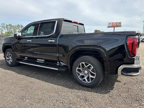 Onyx Black 2026 GMC Sierra 1500 SLT