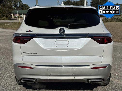 2022 Buick Enclave FWD Essence